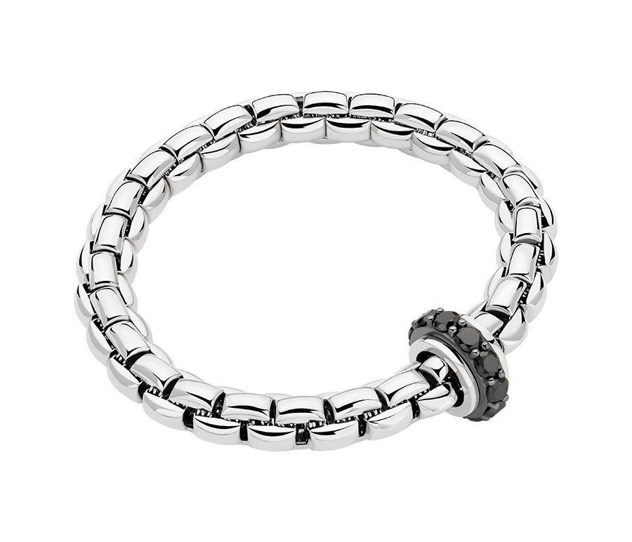 FLEX’IT-ARMBAND mit schwarzen Diamanten: FOPE www.fope.com Bild: © FOPE