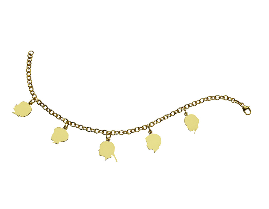 Personalisiertes Armband mit Scherenschnitten aus 14 oder 18 Karat Gold: KONTERFEY www.konterfey.me Bild: © Konterfey