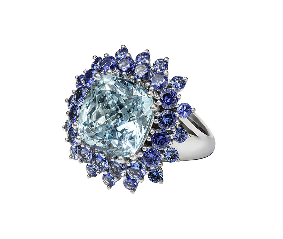 UNIQUE RING: RONA TILGNER www.rona-tilgner.com Bild: © RONA TILGNER