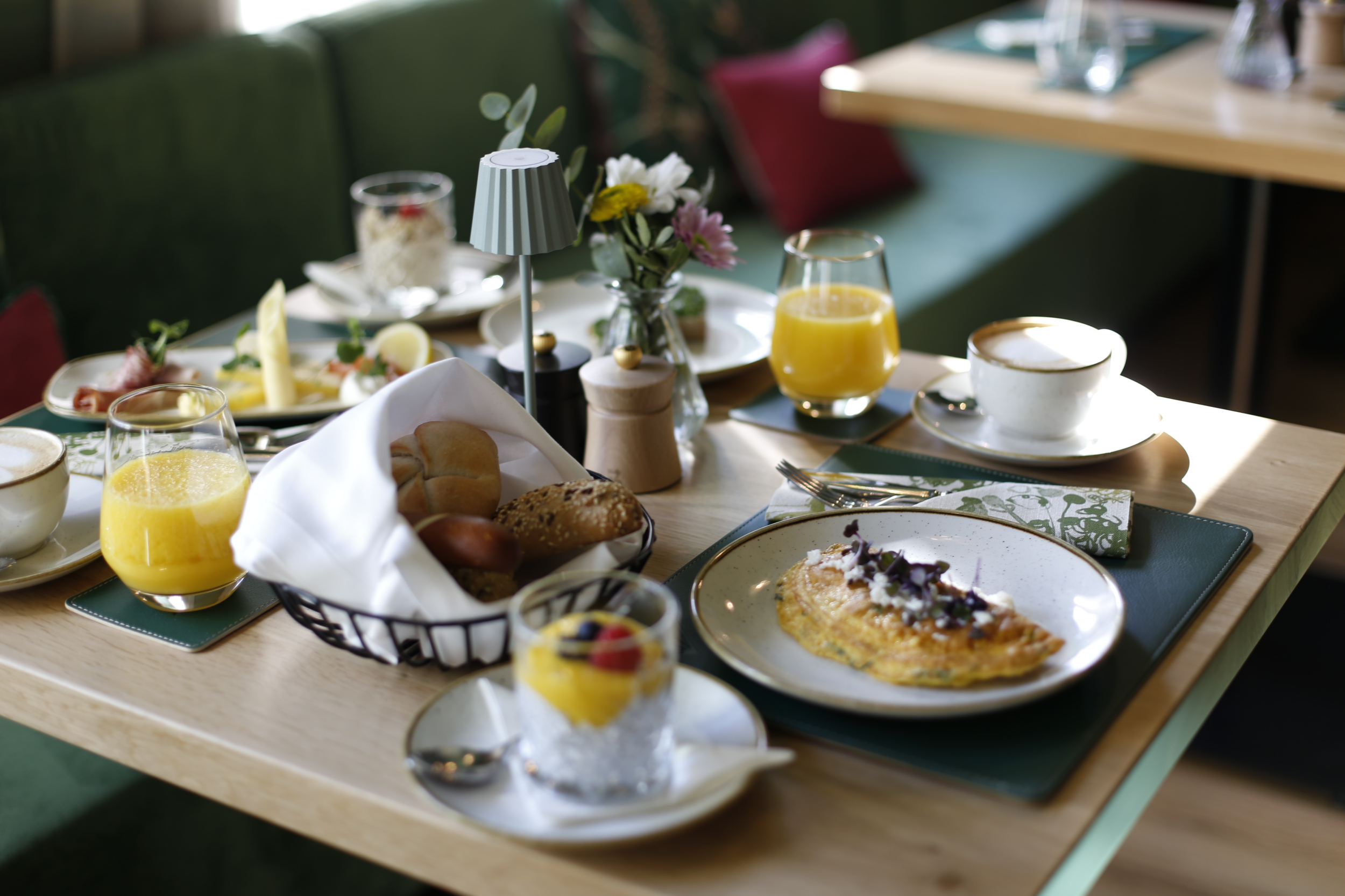 Frühstück im Hotel Vier Jahreszeiten Salzburg