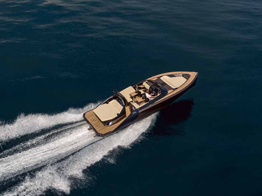 SAY Carbon Yachts